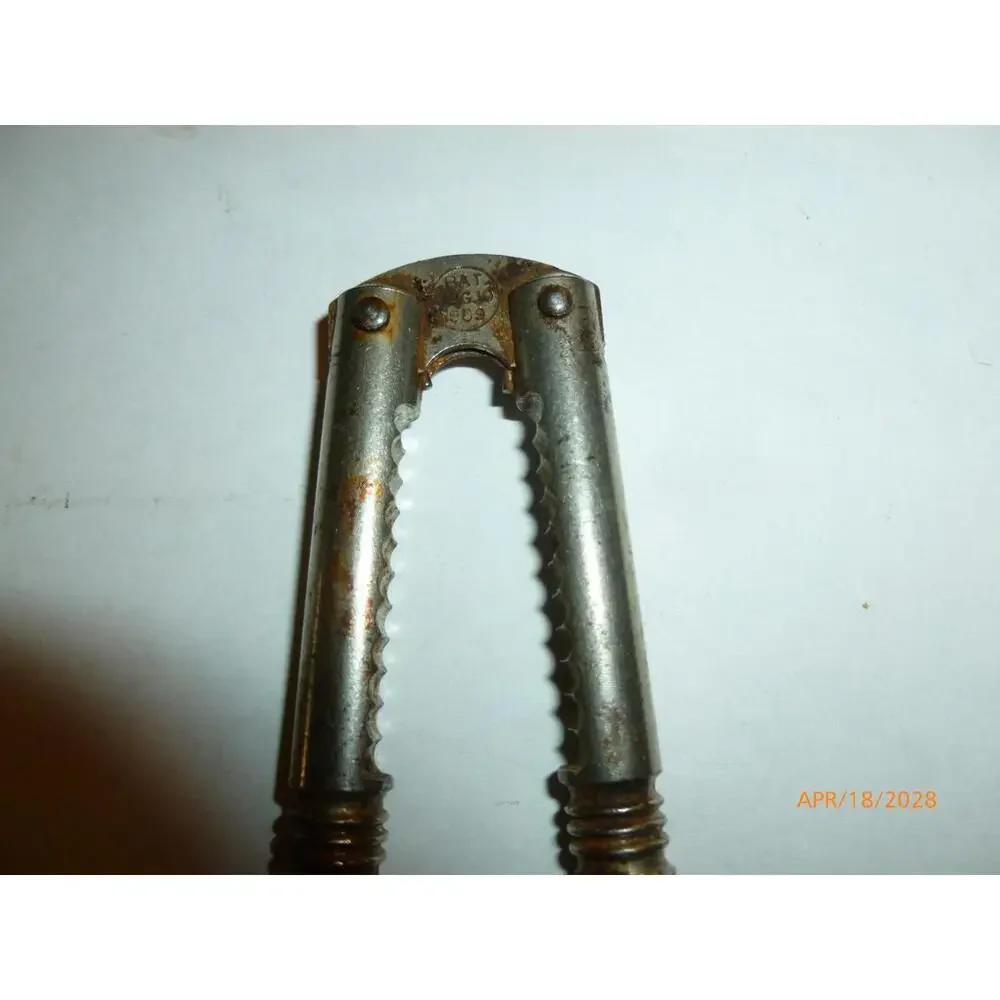 Antique Nutcracker Pat 1909 Herringbone Pattern‎